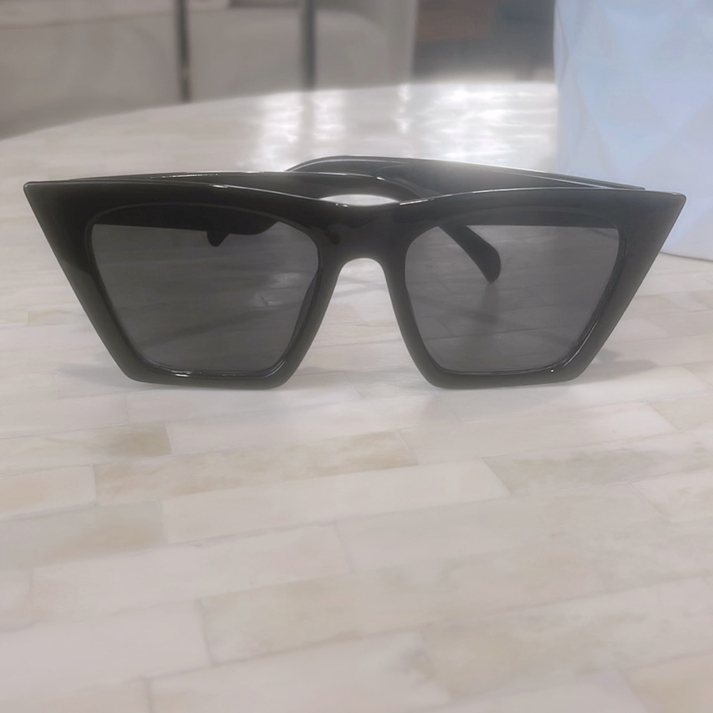 Black Stylish Shades
